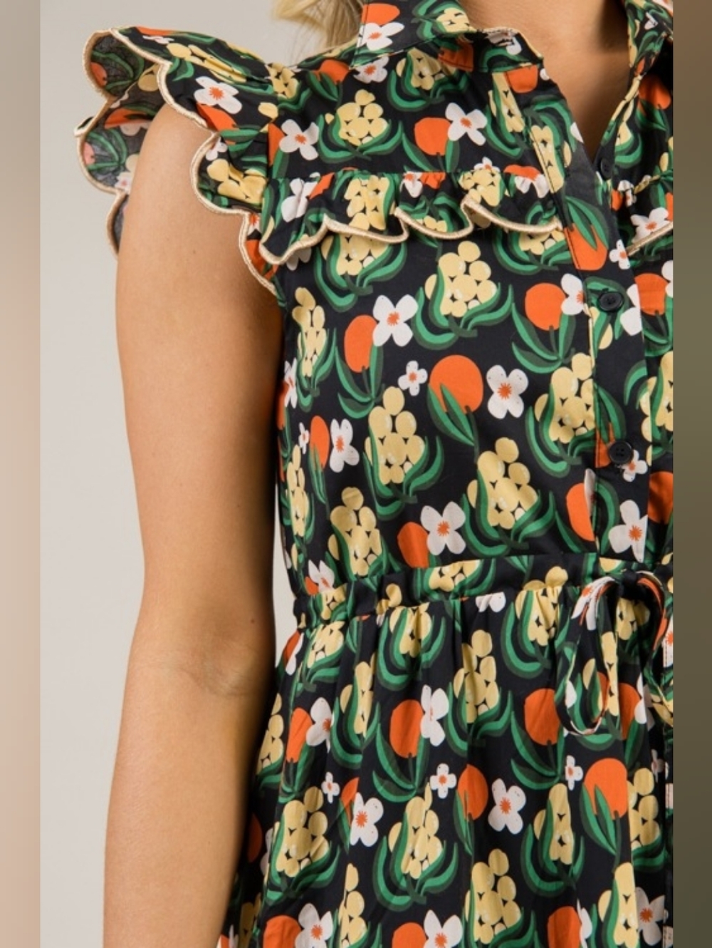 Scallop Trim Floral Maxi, Black - Picture 4 of 9